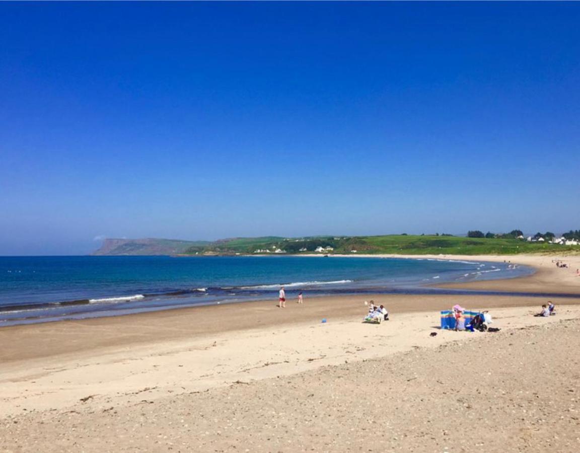 Holiday Home In Ballycastle - Fainne Na Cairde Экстерьер фото